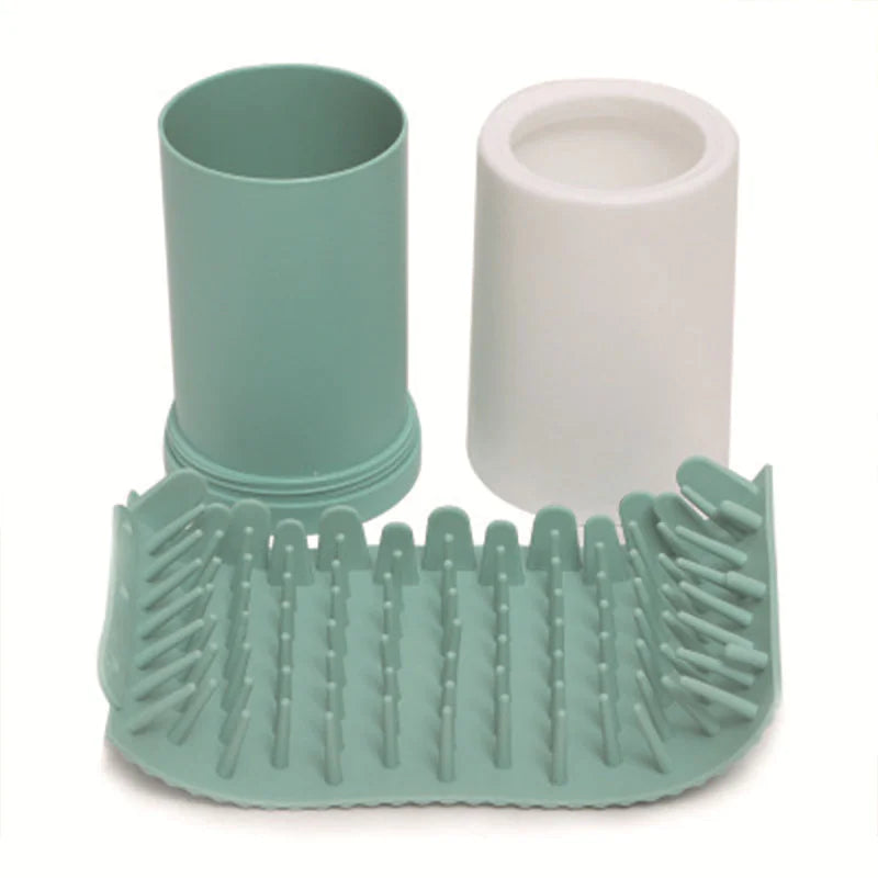 Clara™ Pet Paw Cleaning Cup